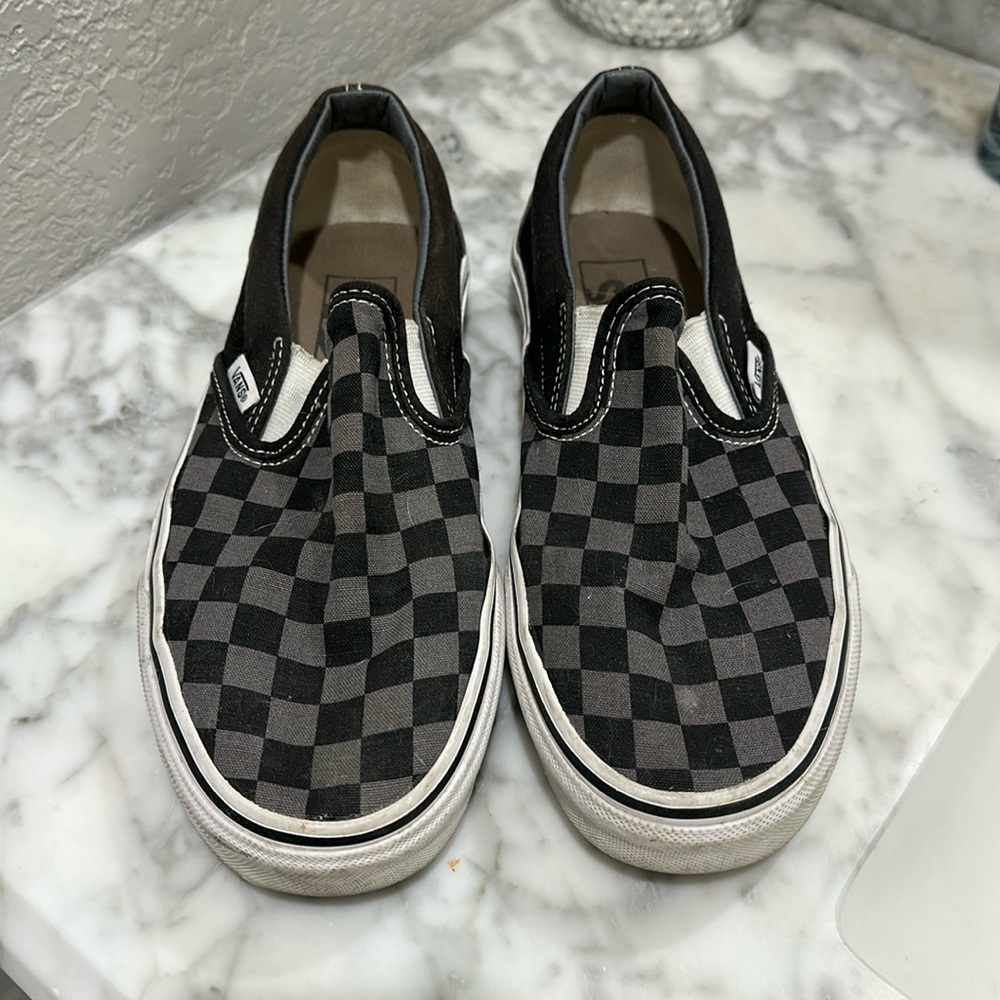 Vans Classic Slip-On Checkerboard in Black and Gray